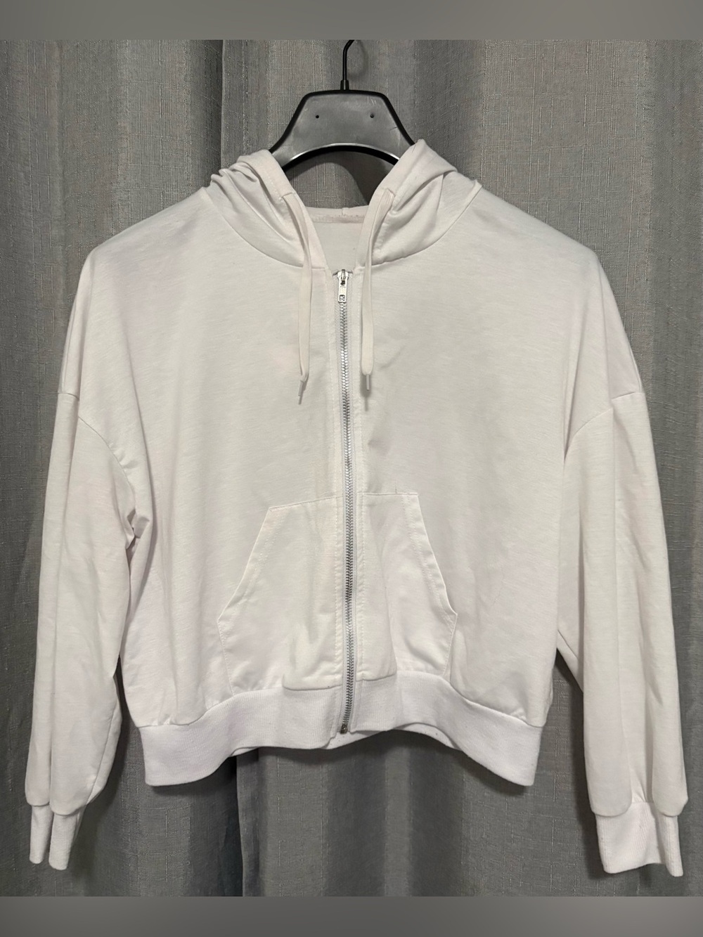 SHEIN White Cropped Zip-Up Hoodie
